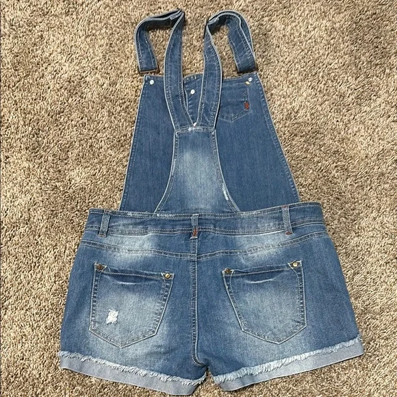 Juniors Dollhouse Blue Denim Short Overalls Size Large - Picture 4 of 6